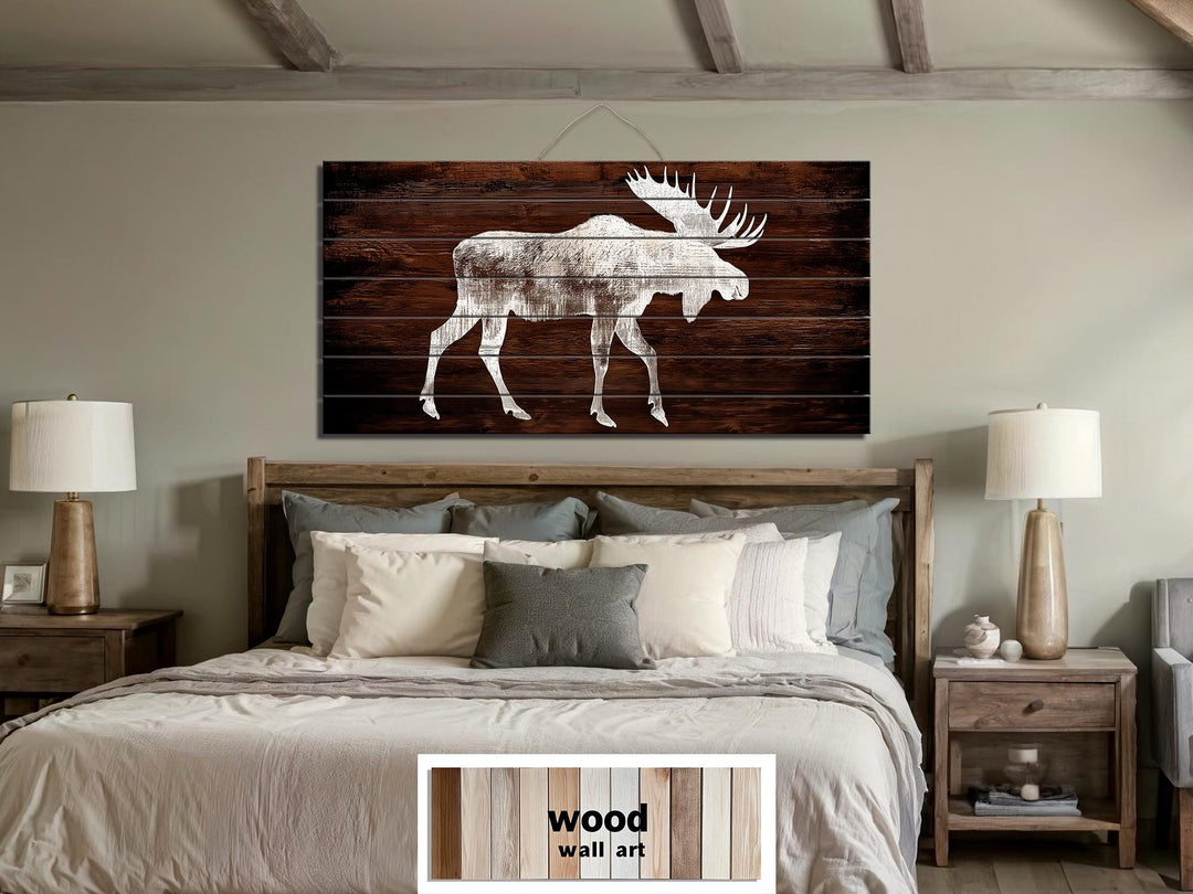 Moose Silhouette Rustic Distressed Wood Wall Art