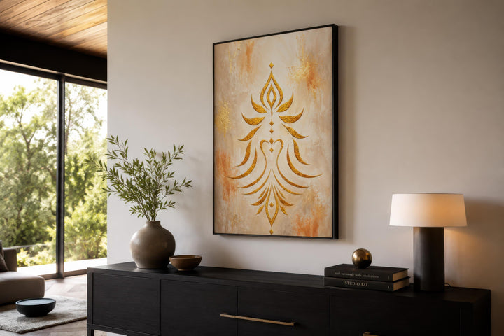 Art mural Shakti - Symbole doré minimaliste sur toile crème et terre cuite