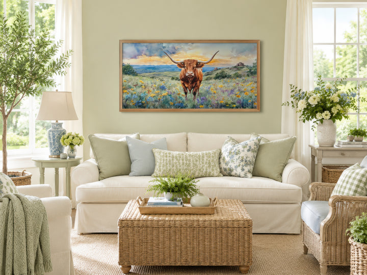 Texas Longhorn Kuh im Wildblumenfeld Gerahmte Leinwand Wandkunst 